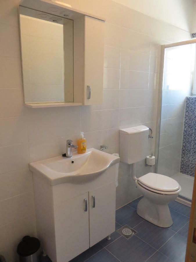 Luka Apartments Biograd Na Moru Ngoại thất bức ảnh