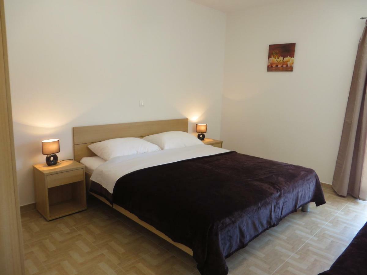Luka Apartments Biograd Na Moru Ngoại thất bức ảnh
